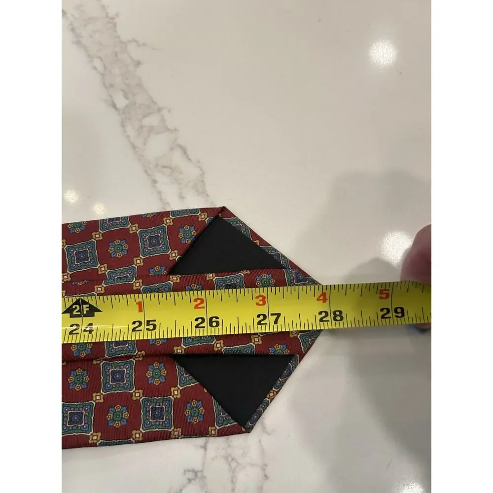 Vtg ROBERT Stock Men's Red Blue Geometric Silk Tie 3.75” Necktie‎ USA